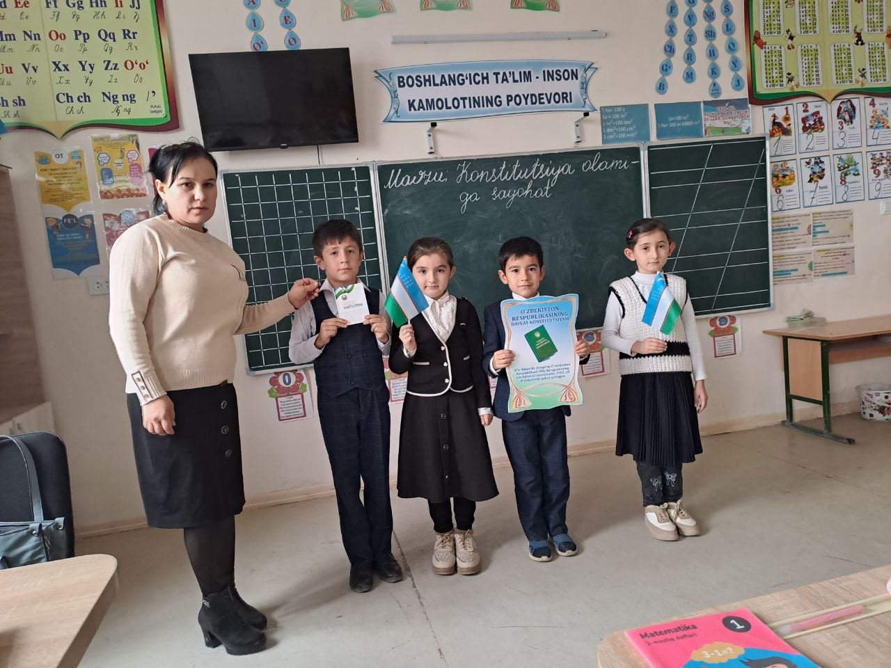 KONSTITUTSIYA OLAMIGA SAYOHAT